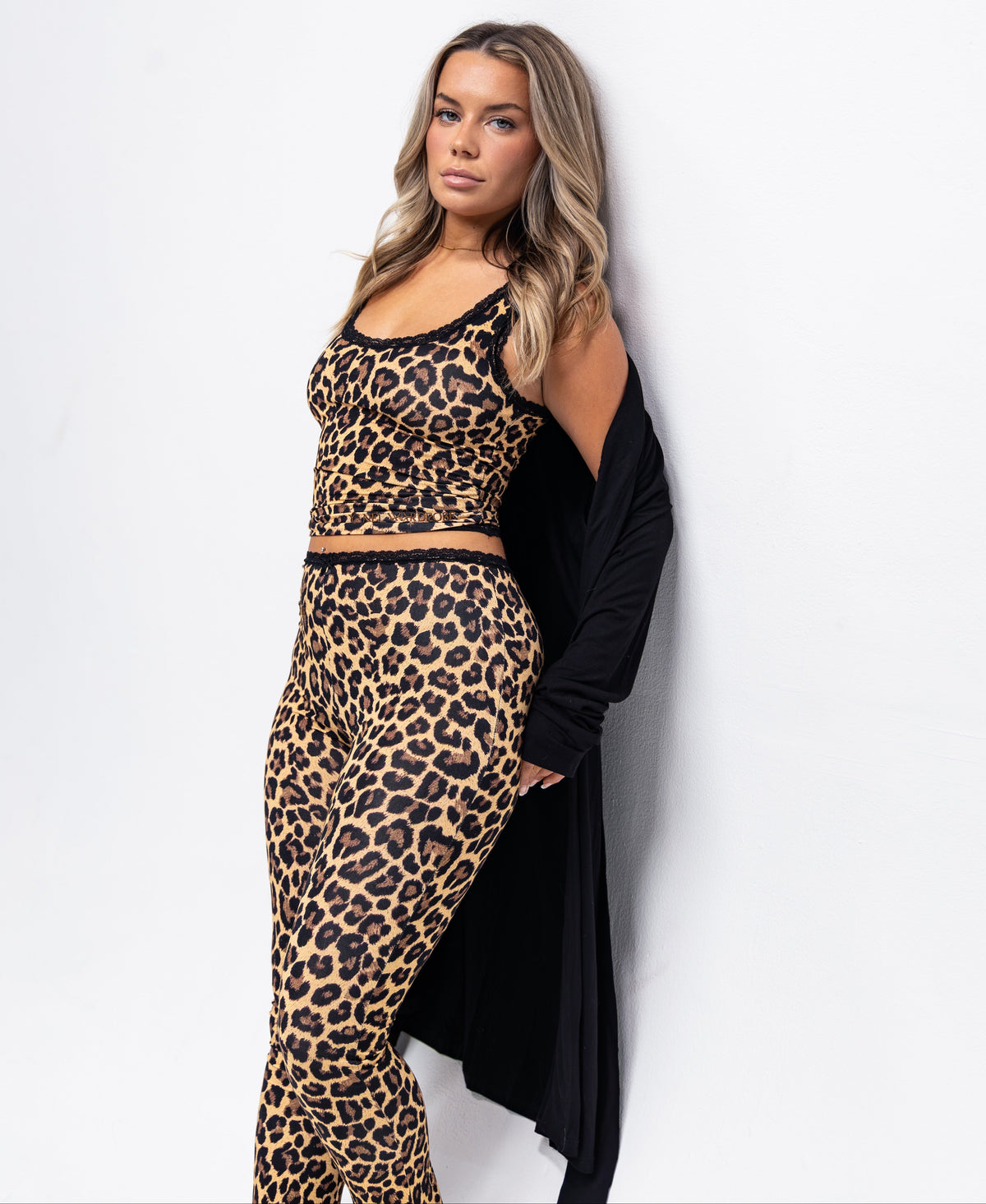 YW WRAP ROBE